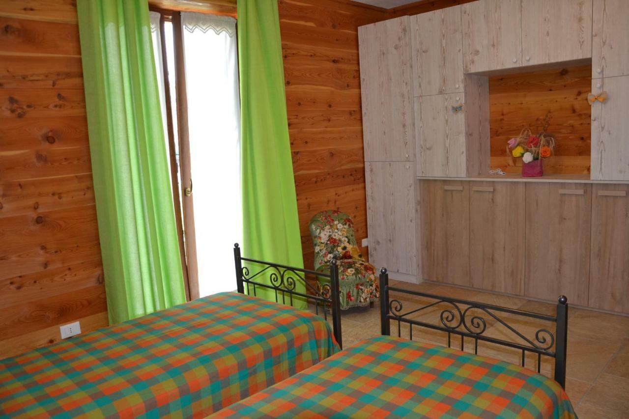 B&B L'Albero E Le Stelle บอร์โก ซานดาลมัซโซ ภายนอก รูปภาพ